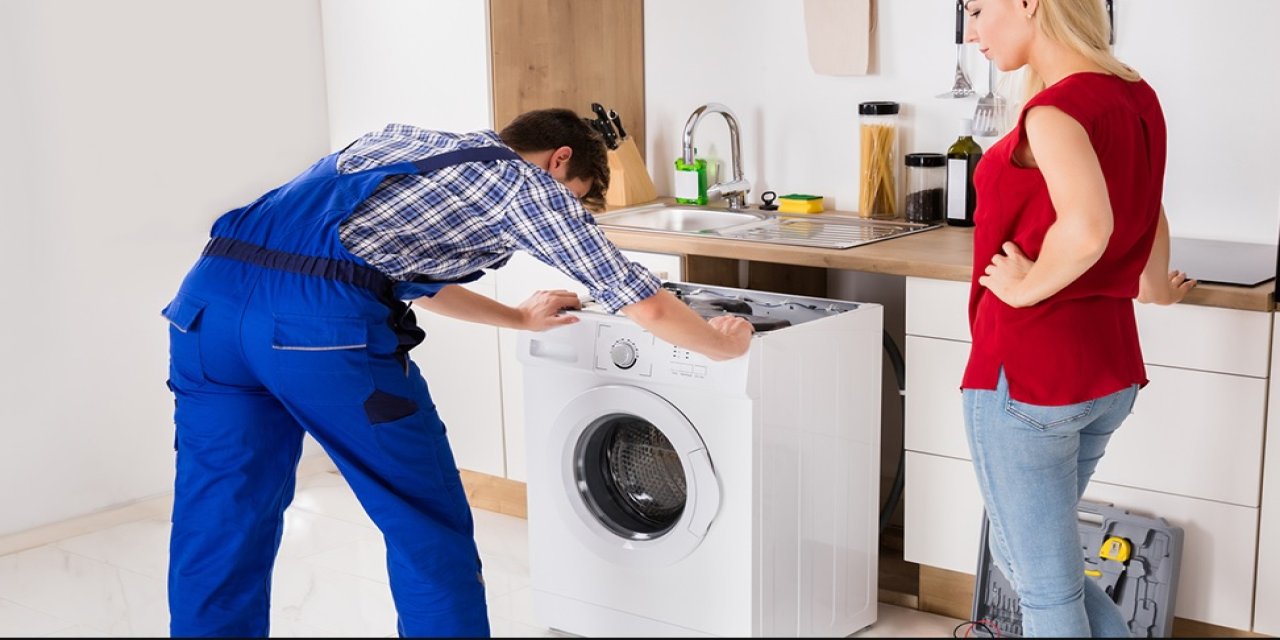 Çamaşır makinesine 1 çay bardağı koymak tamirciden kurtarıyor!