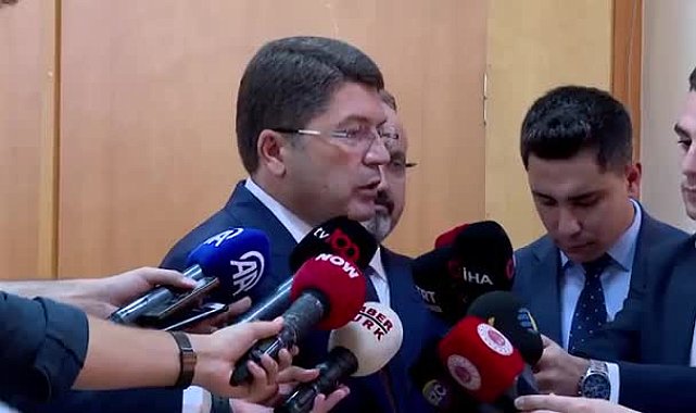 Adalet Bakanı Yılmaz Tunç, gazetecilerin o sorusuna yanıt vermedi