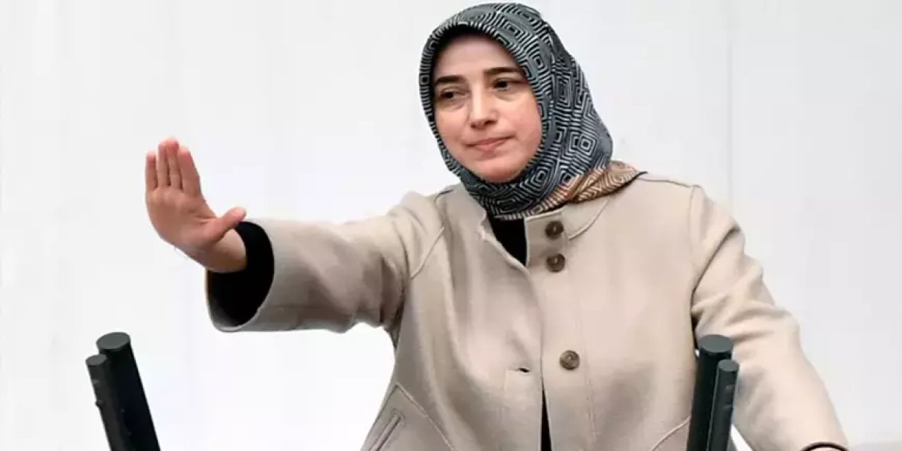 Özlem Zengin'den İzmir'deki yangında ölen 5 kardeşe ilişkin açıklama: "Sadece paraya bağlamanızı anlamakta zorlanıyorum"