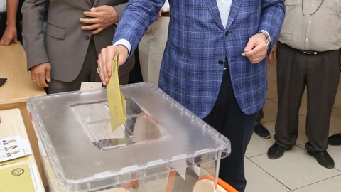 PİAR Araştırma, kasım ayı anketini yayınladı: En kalabalık seçmen grubunu kararsızlar oluşturdu