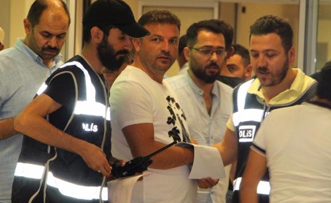 Yakınlarını ziyarete gelen 'Kumar Kralı' yakalandı
