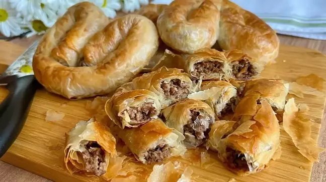 Meşhur börekçinin adını kullanan börekçi listede! Kıymalı börekten çıkan şoke etti