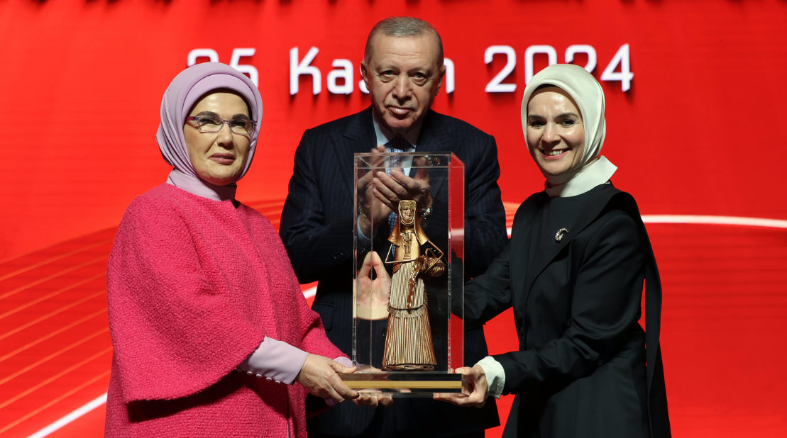 Erdoğan, 25 Kasım'da İstanbul Sözleşmesi paylaşımı yapanları hedef aldı! RTÜK'e 'dizi ve filmler' için talimat verdi