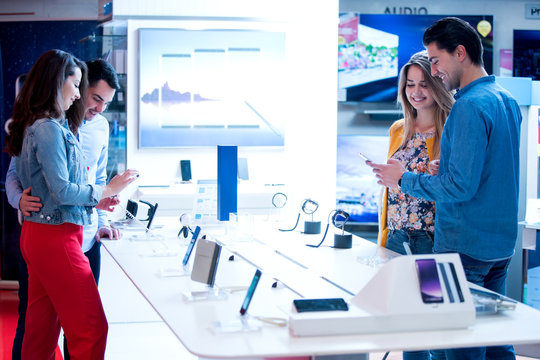 Türkiye'de insanlar cep telefonunu kaç yılda bir değiştiriyor?