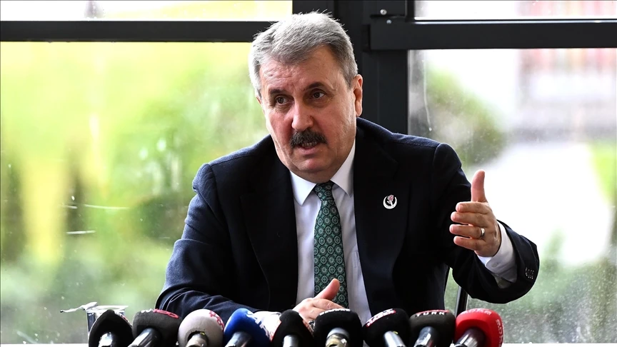 Cumhur İttifakı'nda çatlak: Mustafa Destici'den Bahçeli'nin "DEM ve İmralı yüz yüze görüşsün" çağrısına tepki
