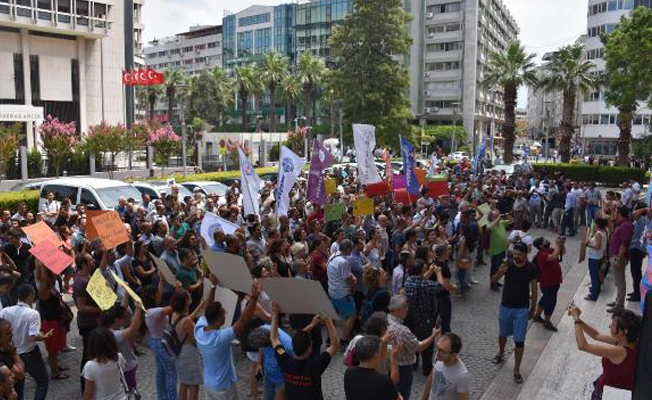 İzmir'de KESK emekçilerinin ihraç edilmesi protesto edildi!