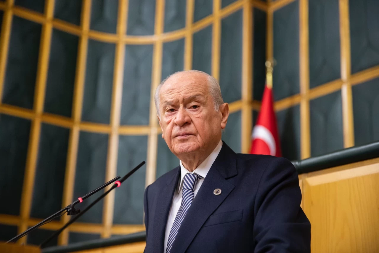 Bahçeli'den sahte dolar çıkışı: Küliyen yalandır, Türkiye’ye yönelik operasyondur