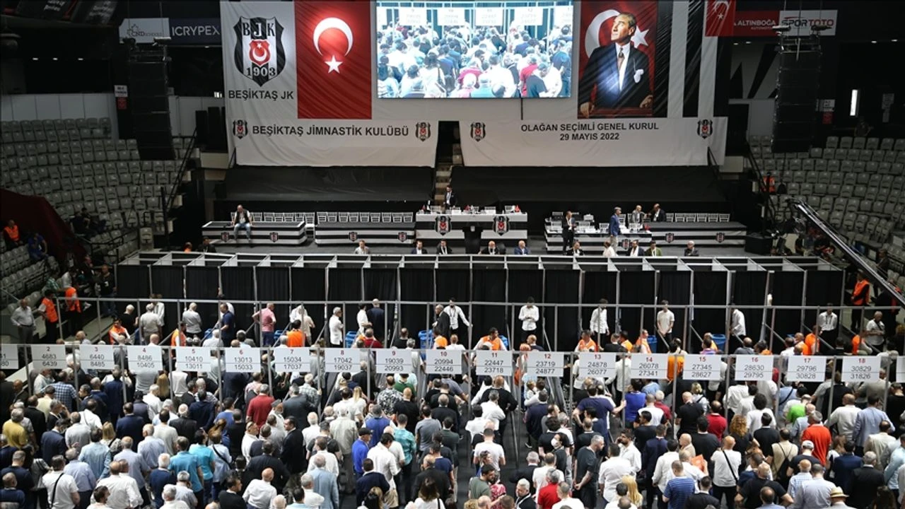 Beşiktaş'ta ilk başkan adayı belli oldu