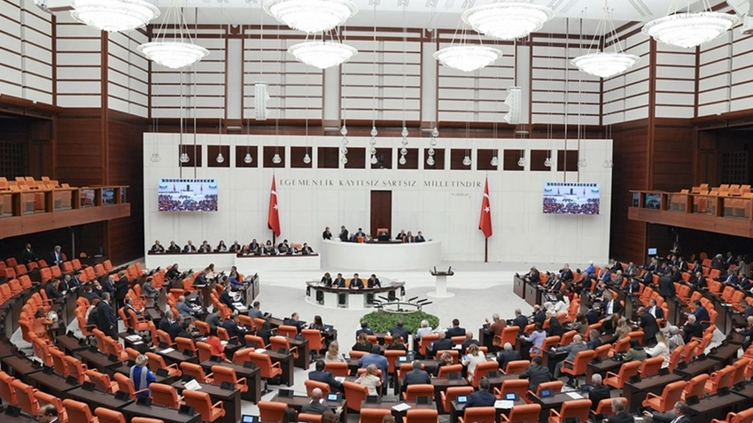 Meclis'e 11 gün boyunca ziyaretçi yasağı!