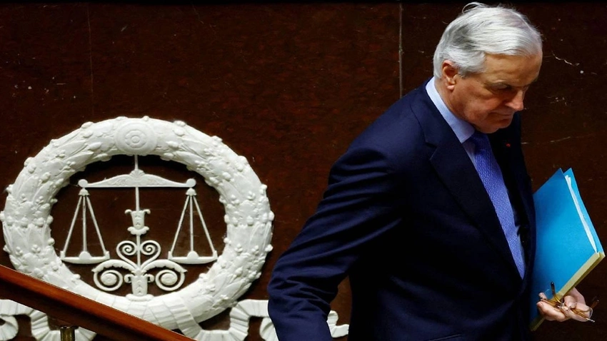 Fransa'da hükümet düştü!