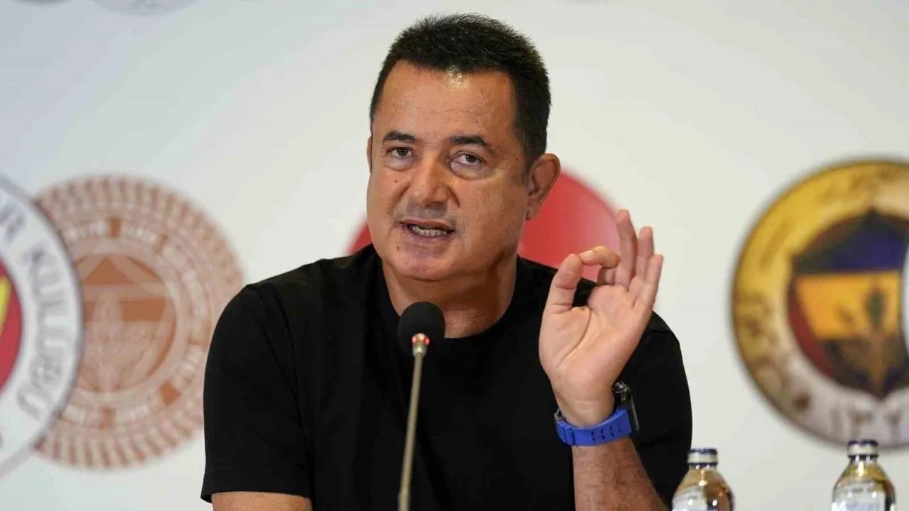 Acun Ilıcalı yine Galatasaray'ı hedef aldı!