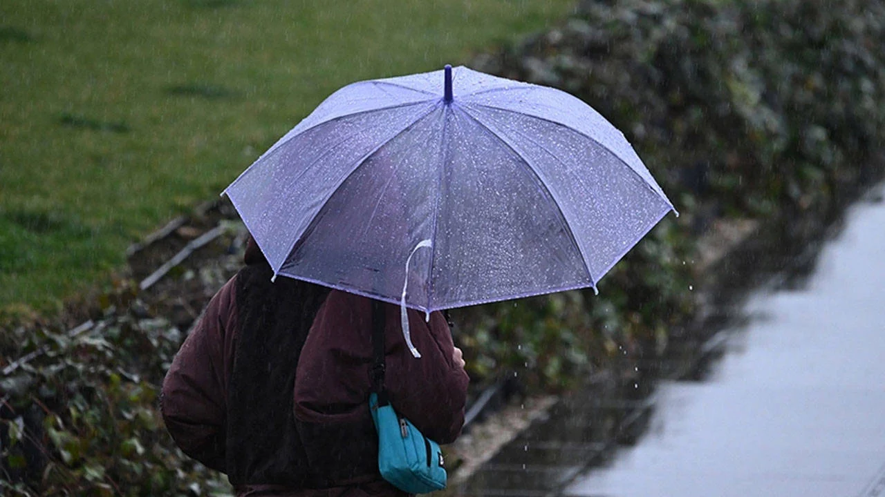 Çanakkale, Balıkesir, İzmir, Manisa, Aydın ve Muğla... Meteoroloji'den çok sayıda il için yağış uyarısı