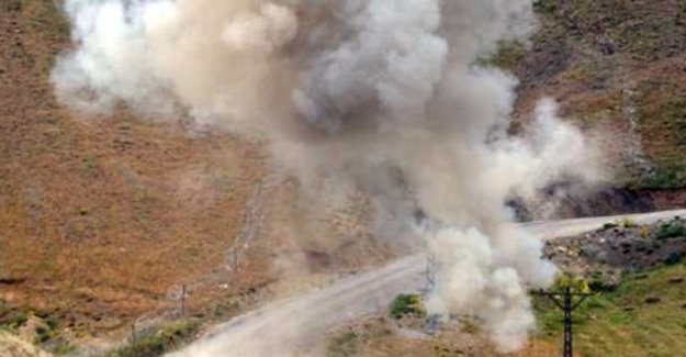 Hakkari'de patlama: Bir kişi ağır yaralı