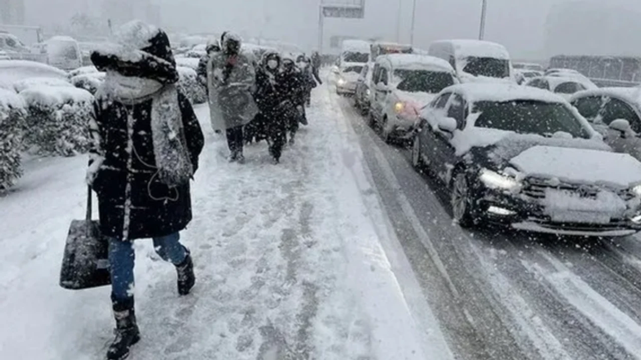 Kar yağışı, sağanak, sis, don ve buzlanma... Olumsuz hava koşulları geliyor!