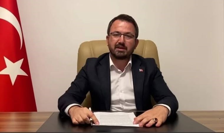 MHP'li belediye başkan yardımcısı israf ve lüks harcamalara tepki gösterip istifa etti
