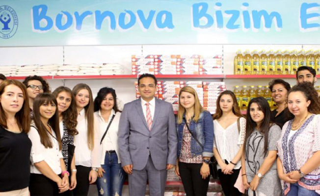 Bornova Belediyesi'nden ihtiyaç sahiplerine destek