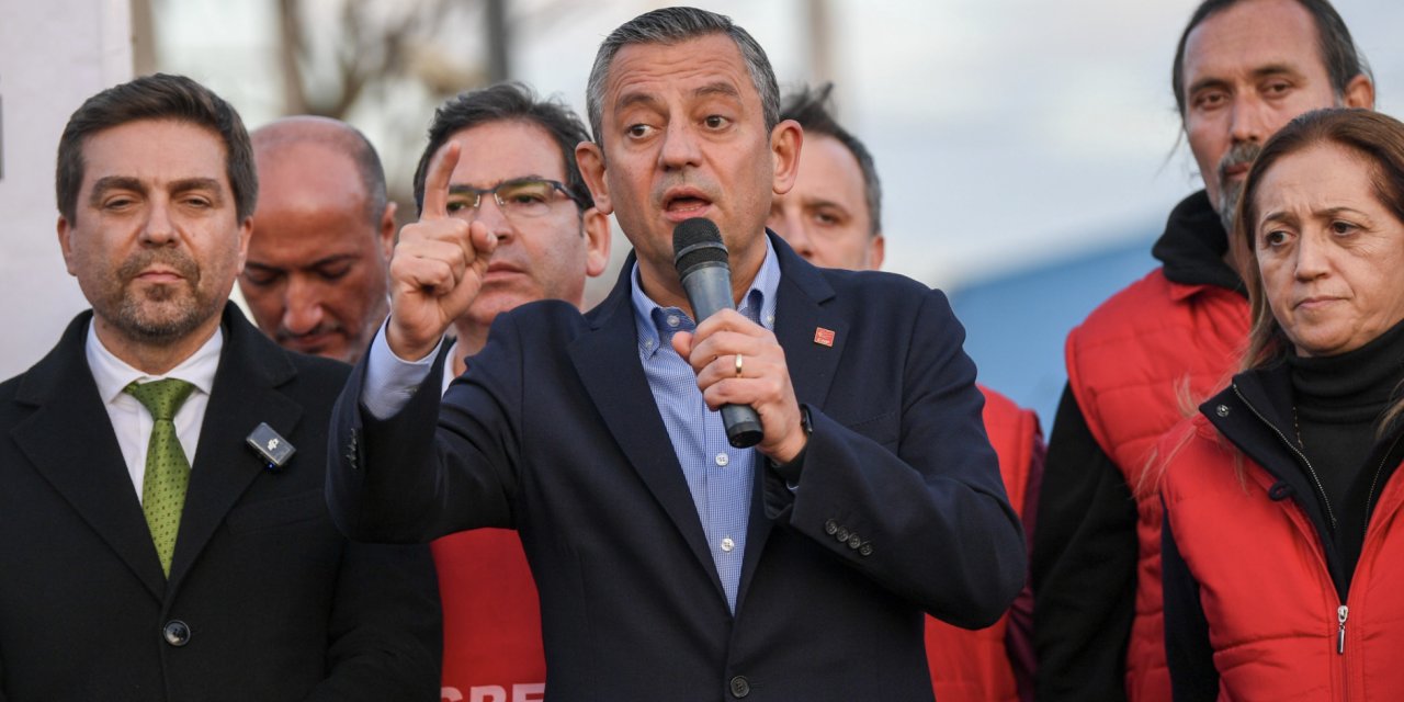 Özgür Özel'den 'asgari ücret' uyarısı: "21 bin lirayı kabul ettirmeye çalışıyorlar"