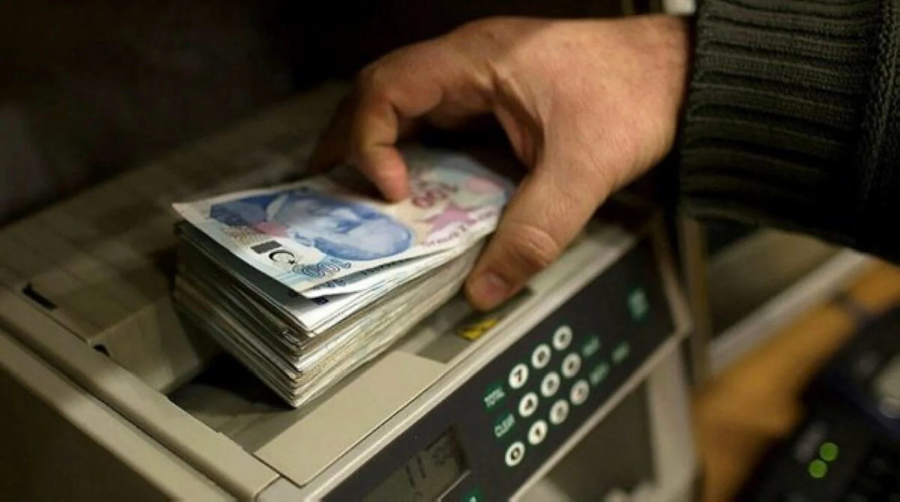 Bazı bankalar, müşterilerinden 'hesap bakım ücreti' kesmeye başladı