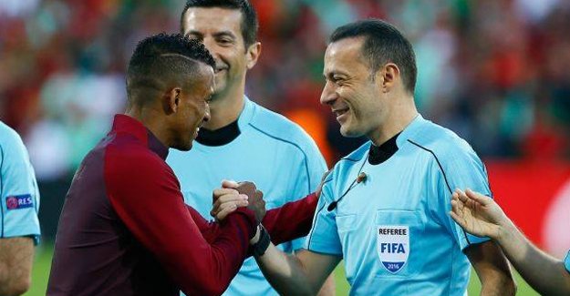 Cüneyt Çakır'a ikinci görev