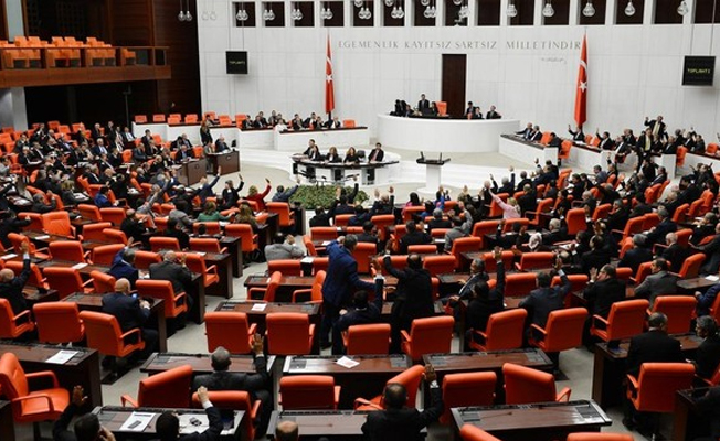 'Milletvekillerinin konuşma hakkı ellerinden alınıyor, milli irade yok sayılıyor'