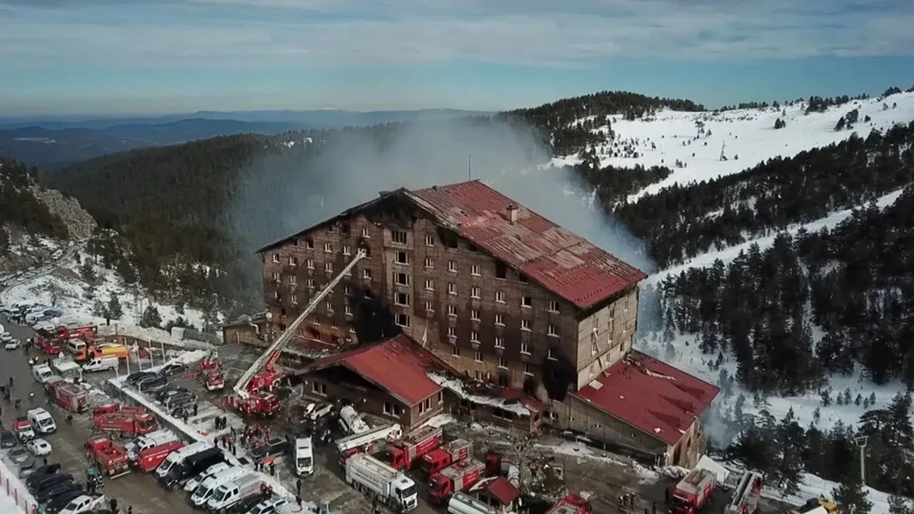 Grand Kartal Otel'deki yangın faciasında hayatını kaybedenlerin isimleri belli oldu