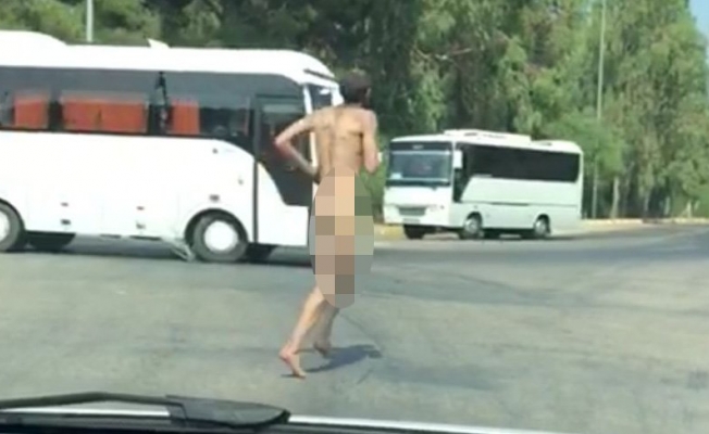 Turizm cennetinde çıplak adam alarmı…