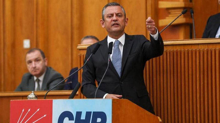 Özgür Özel CHP'nin Cumhurbaşkanı adayını açıkladı