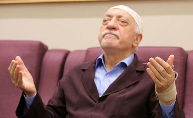 Darbeciler duruşmada Fethullah Gülen'in adını duyunca kulaklarını tıkadı