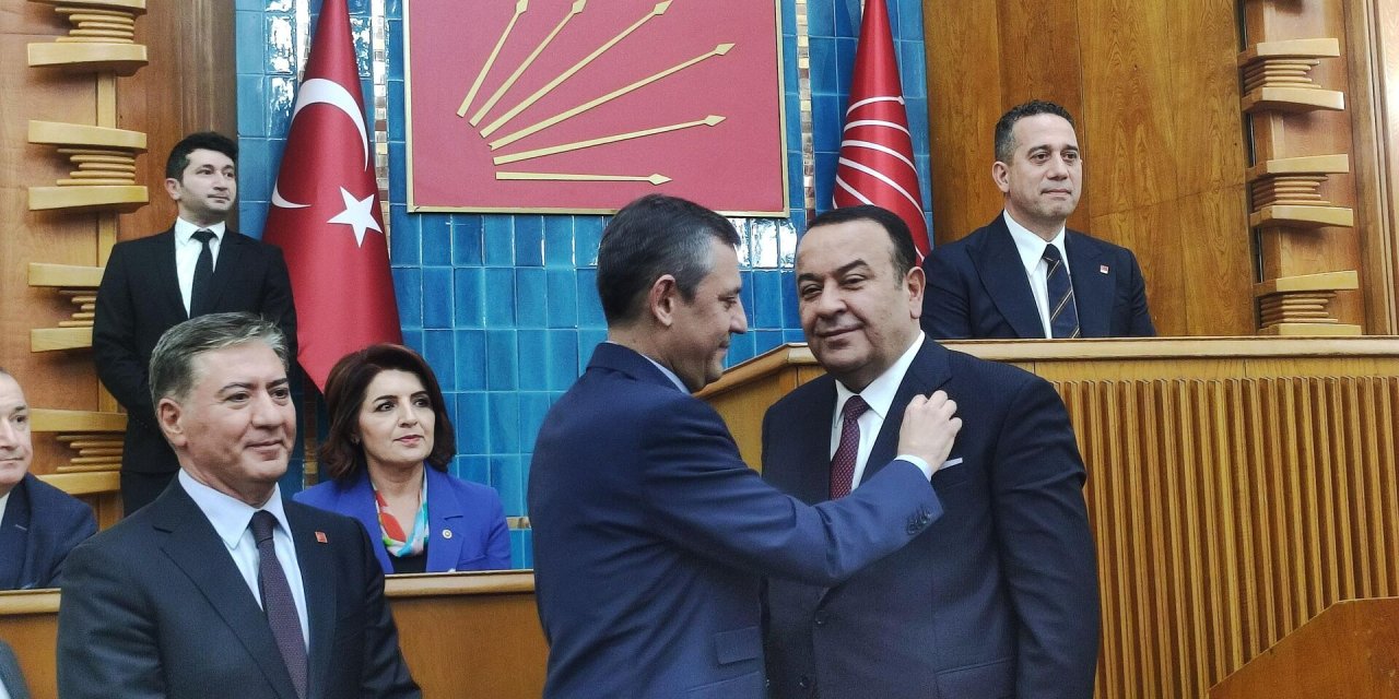 Mansur Yavaş'tan Özel'in 'Adnan Beker' sözlerine çarpıcı yorum: "Siyasette insan ancak ancak kendi kendine kefil olabilir"
