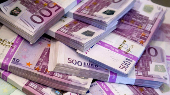 IMF, Yunanistan için 1,6 milyon Euro krediyi onayladı
