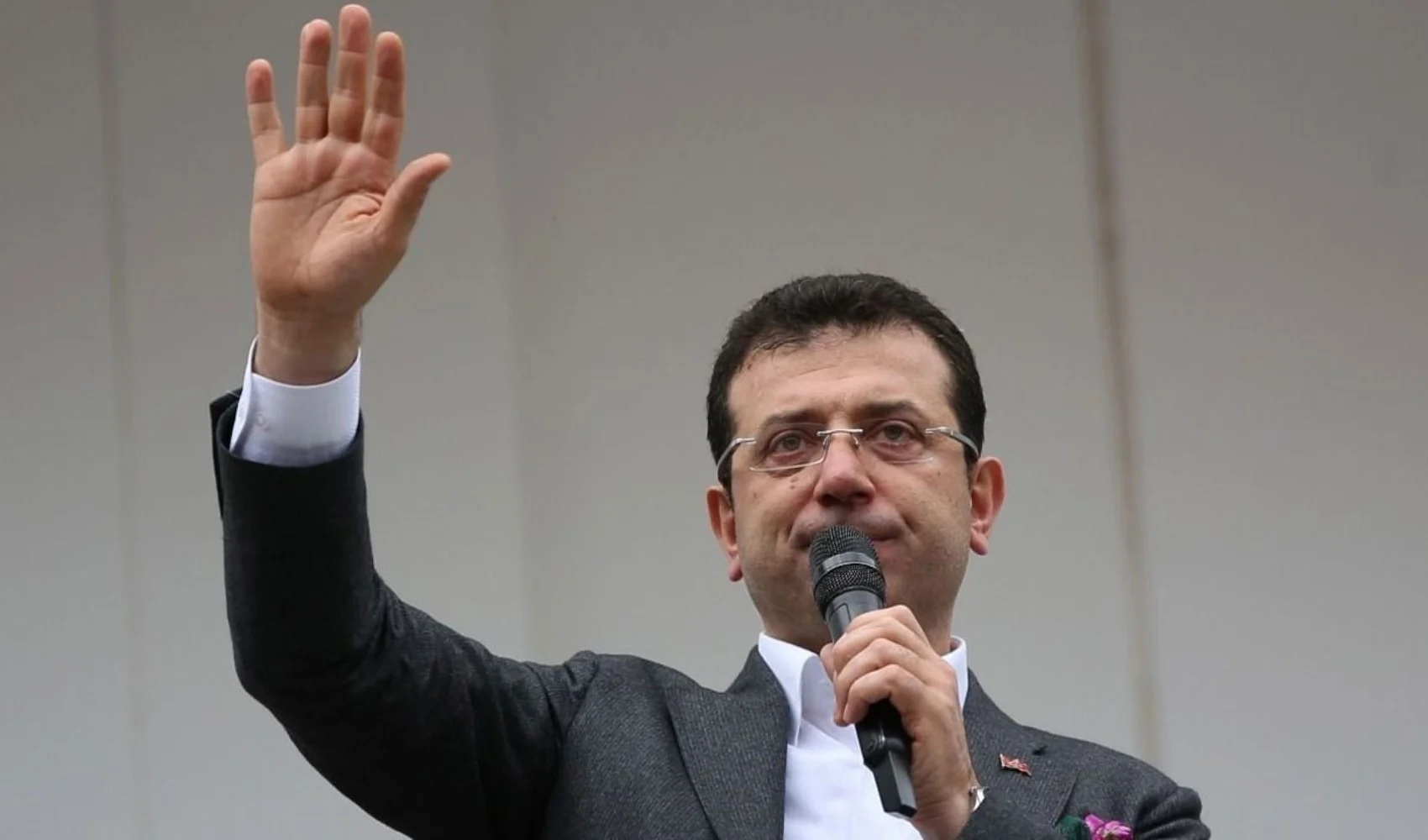 Ekrem İmamoğlu'ndan 'Ekrem millettir' paylaşımı