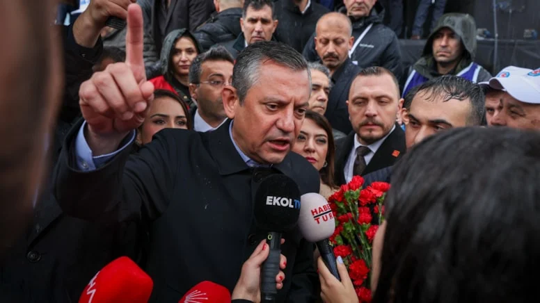 Özgür Özel'den 1 Mayıs'ta Taksim çıkışı: Önümüzdeki yıllarda Taksim...