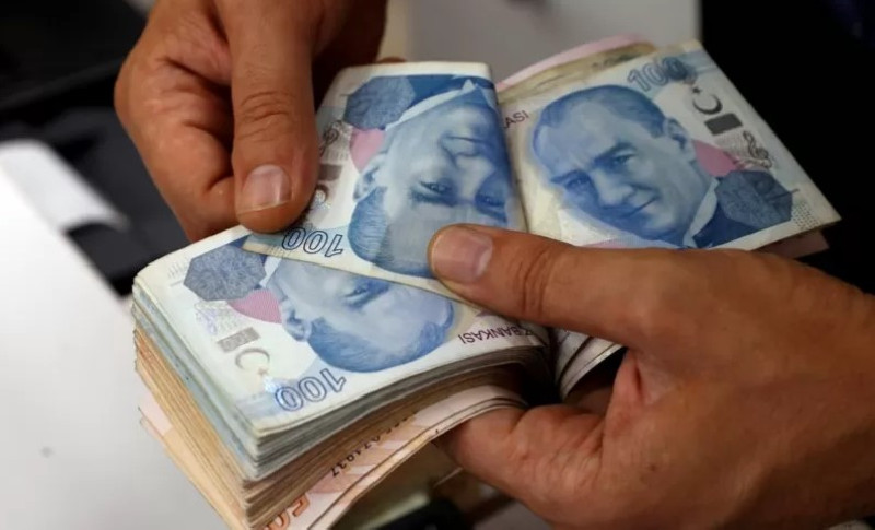 DİSK-AR asgari ücretteki erimeyi açıkladı: Asgari ücretli ilk dört ayda maaşından 2 bin 953 lira kaybetti