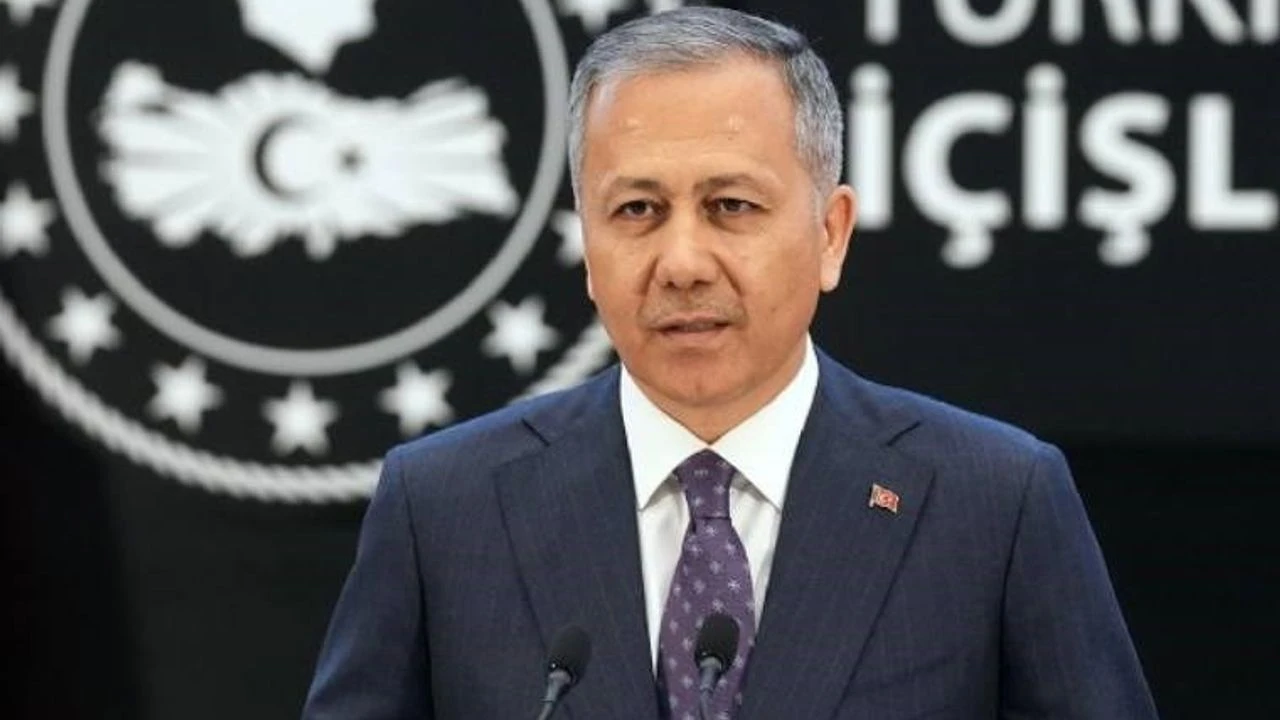 Bakan Yerlikaya duyurdu: 48 ilde operasyon düzenlendi, çok sayıda gözaltı var