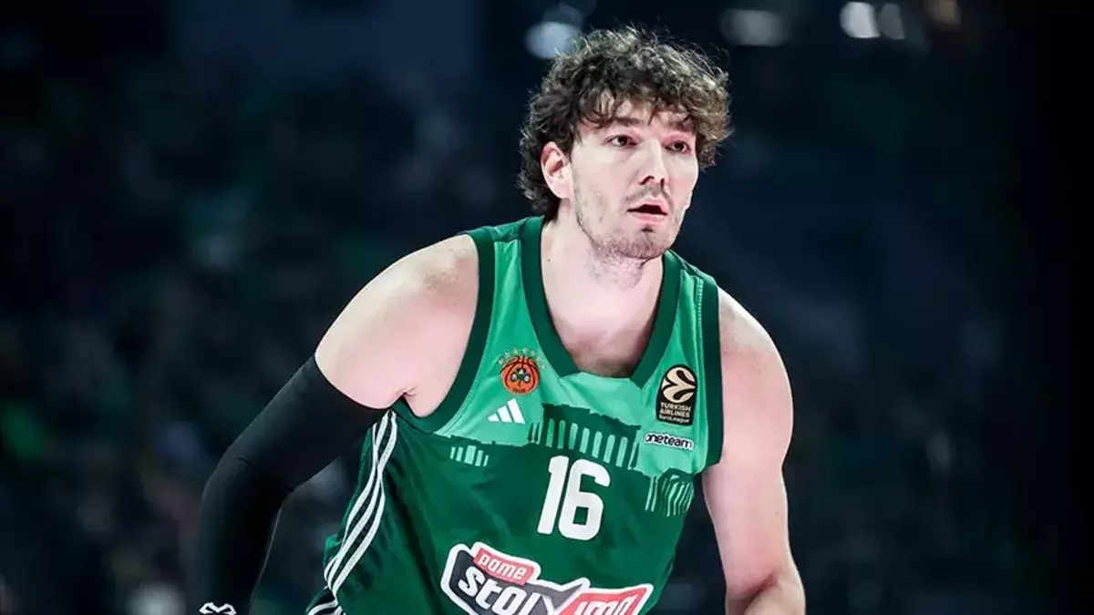 Cedi Osman'ın '19 Mayıs' paylaşımı Yunanistan'da tepki çekti