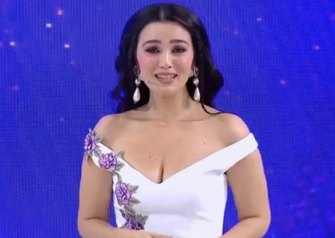 Çarkıfelek'in hostesi Emel Özkızıltaş gören tanıyamadı