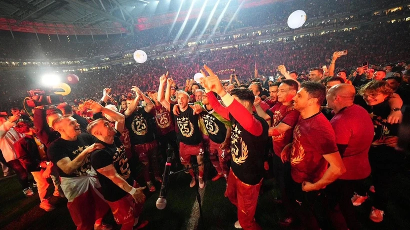 Galatasaray'da 'Kutlama' krizi