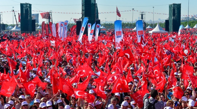 TMSF'den CHP'ye afiş engeli