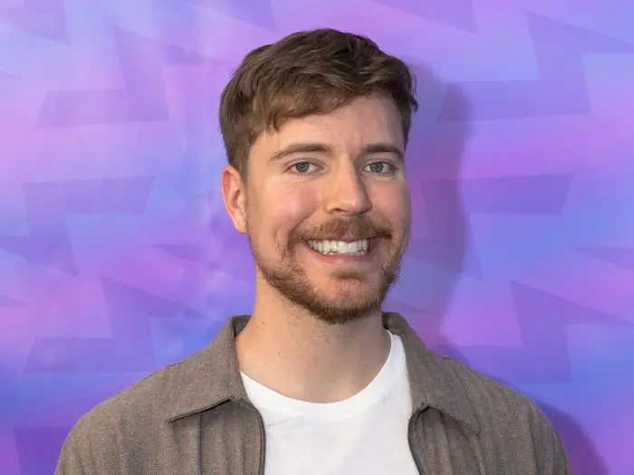 YouTuber MrBeast 30 yaşın altındaki en genç 8. milyarder oldu
