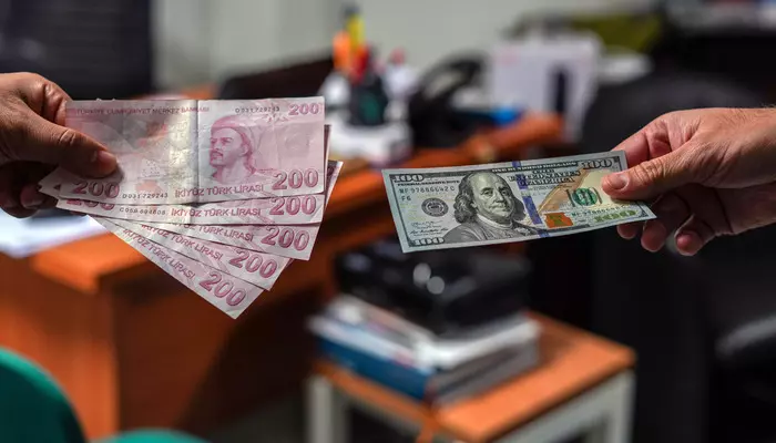 Dolar ve euro güne nasıl başladı? Dolar ve euro ne kadar?