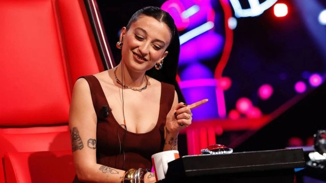 Melike Şahin, makyajsız ve filtresiz fotoğrafıyla sosyal medyayı salladı