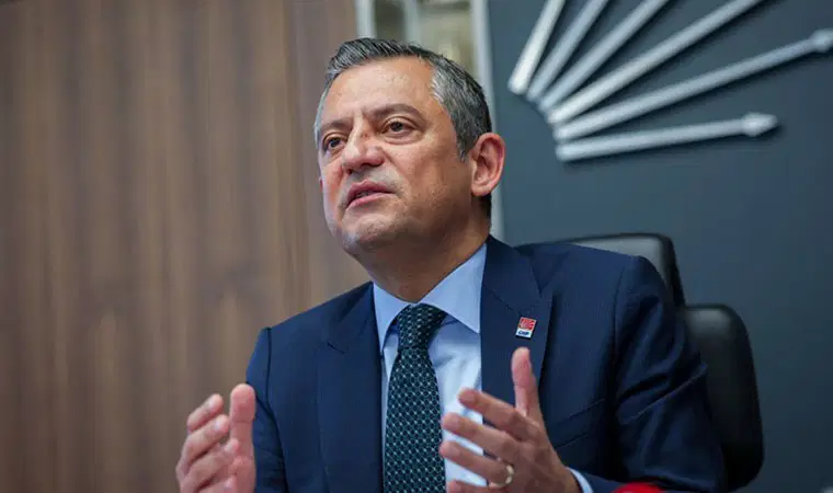 İstanbul'daki yeni operasyon sonrası Özgür Özel'den flaş çağrı! Tüm seçilmişlere seslendi
