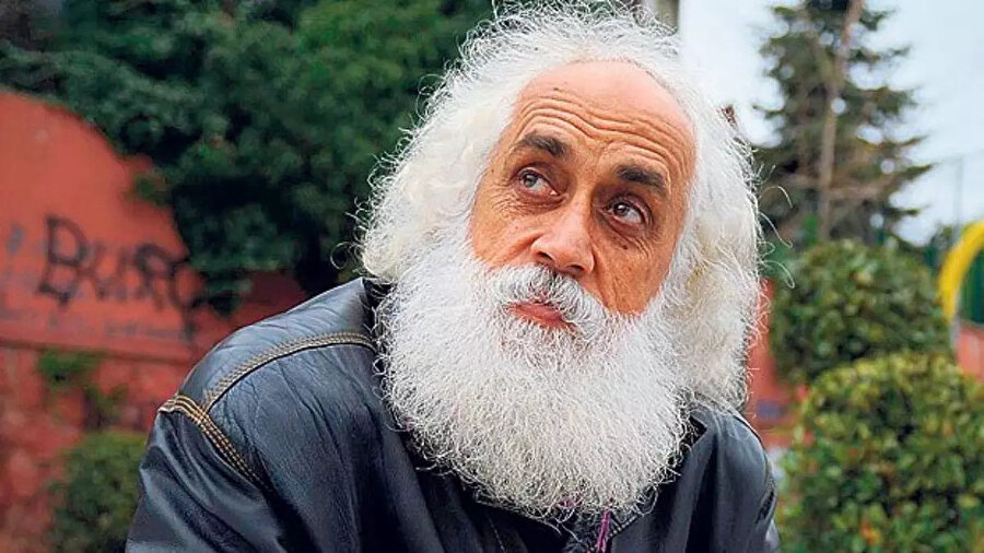 Ünlü şarkıcı Suavi dolandırıldı!