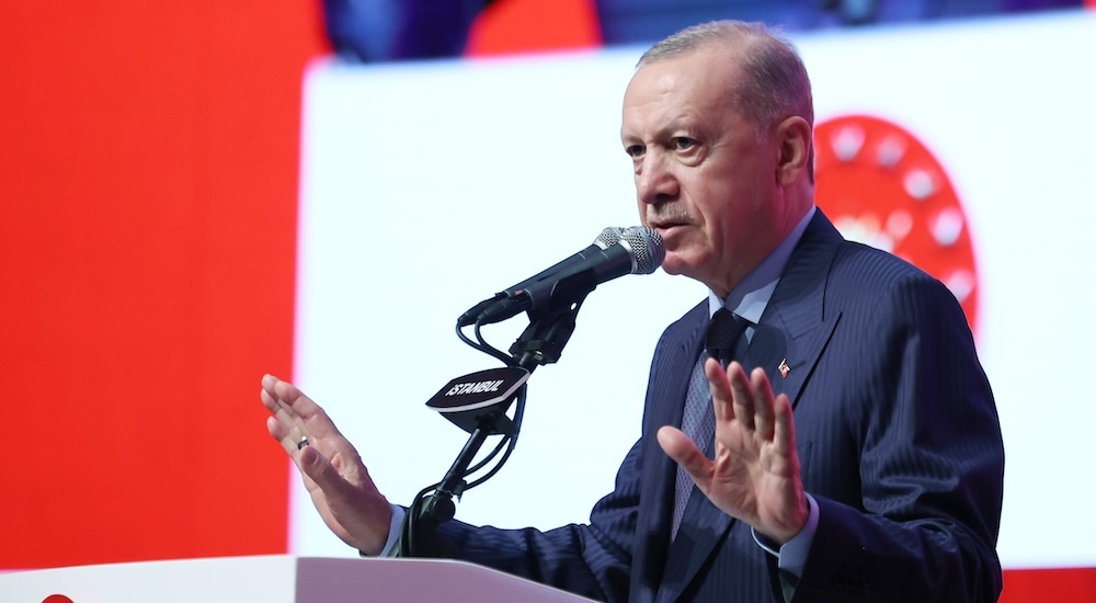 Türkiye’nin en beğenilen siyasi lideri belli oldu! Cumhurbaşkanı Erdoğan ilk kez ikinci sıraya düştü