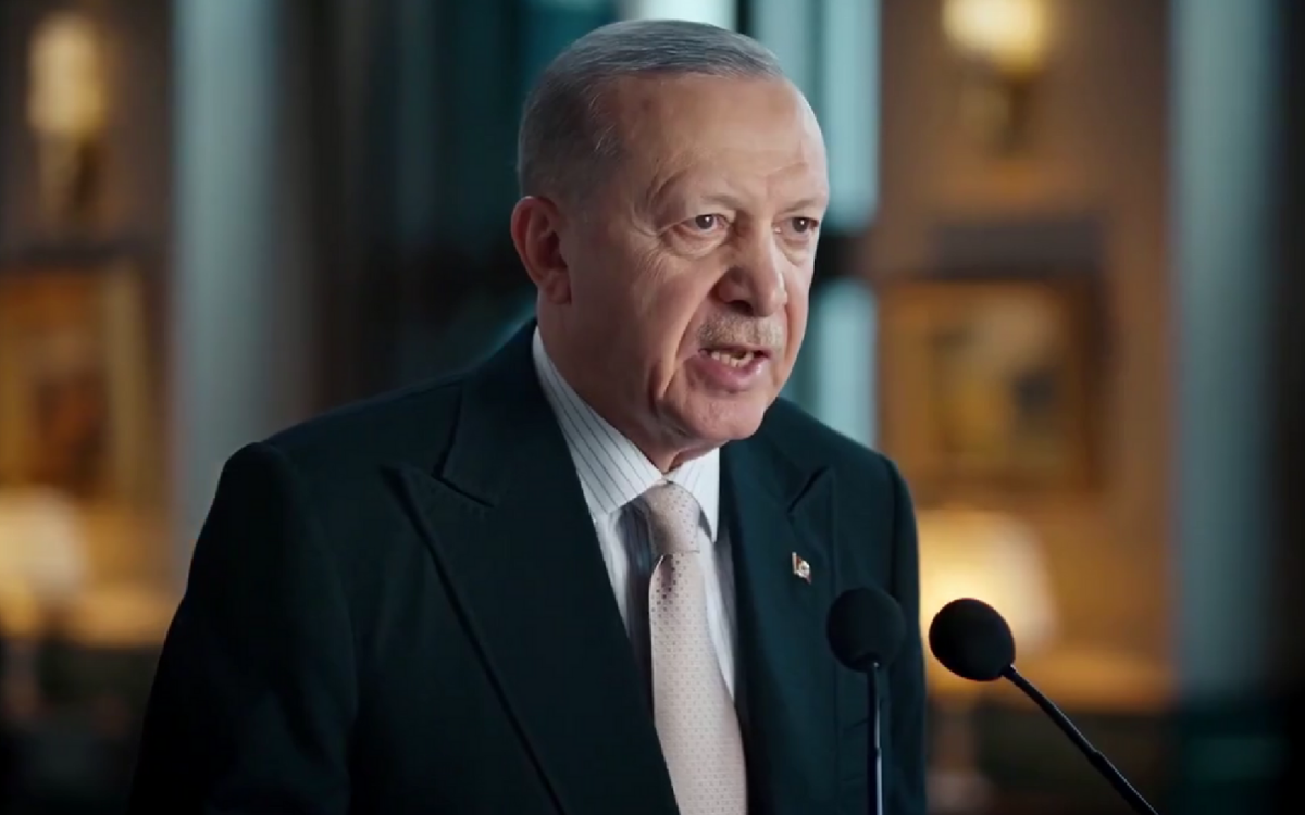 Erdoğan, bayram mesajında CHP'li belediyeleri hedef aldı: Yolsuz, vizyonsuz, beceriksiz...