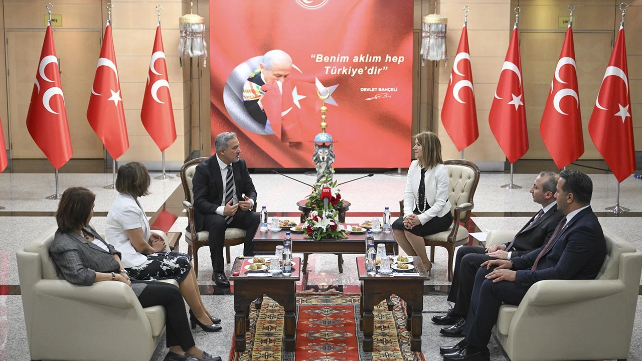 MHP ile DEM Parti bayramlaşması! 'Terörsüz Türkiye' mesajı verildi