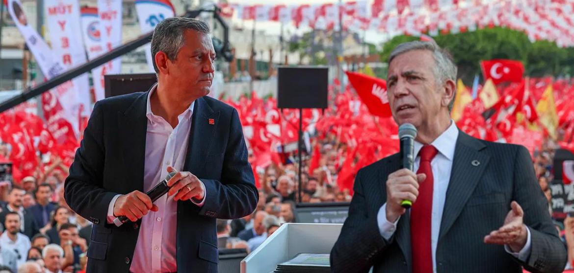 CHP Lideri Özgür Özel ve ABB Başkanı Mansur Yavaş Bayburt'tan iktidara seslendi: Ezberler bitti, eski siyaset bitti, kale siyaseti bitti...