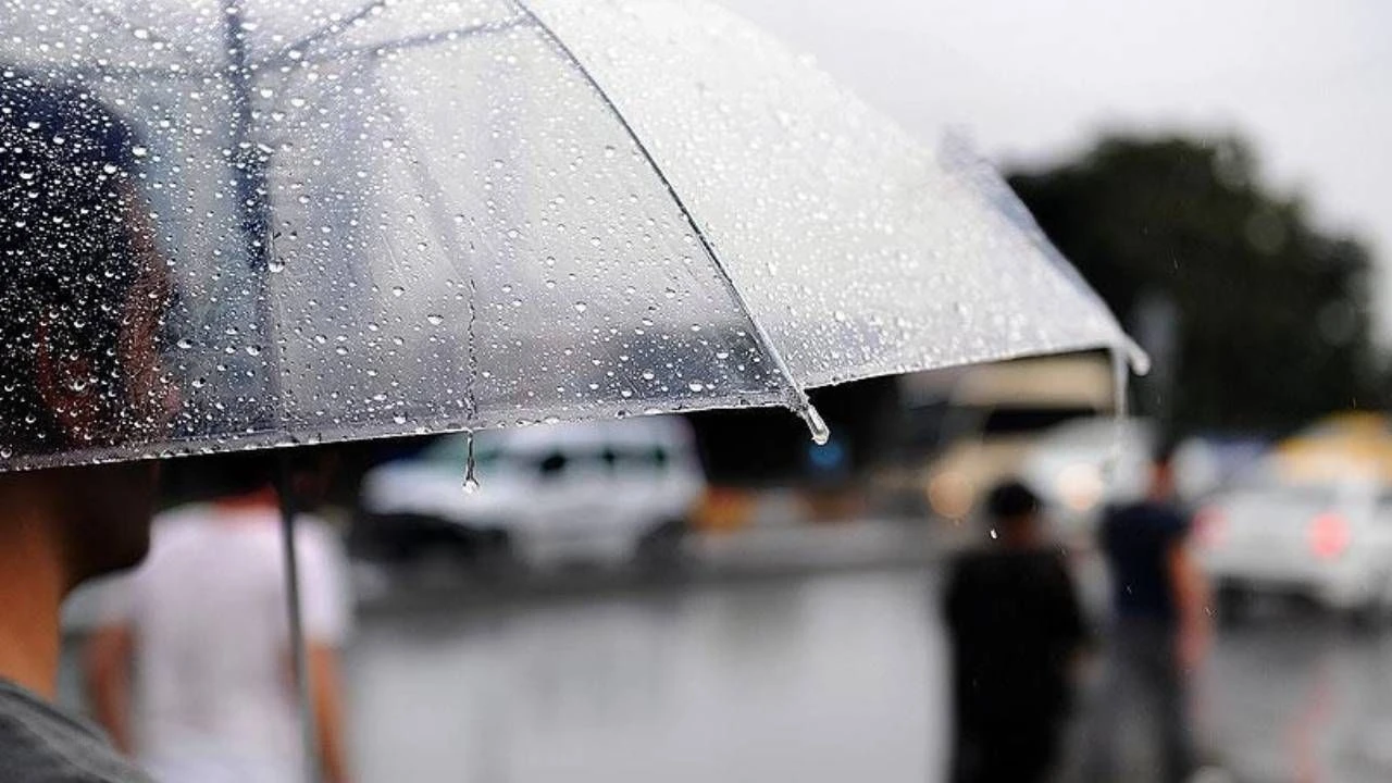 Meteoroloji uyardı: Hava sıcaklığı etkisini artırıyor, o illerde sağanak yağış etkili olacak