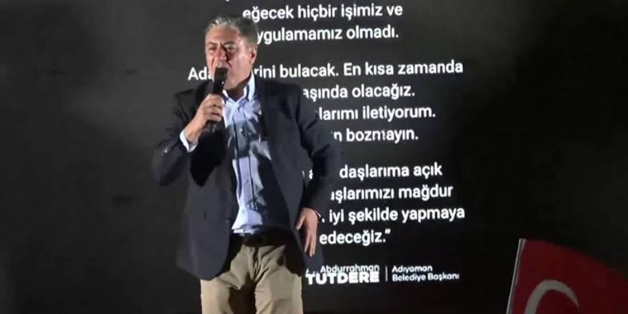 CHP Grup Başkanvekili Murat Emir konuşma yaparken kürsüden düştü!