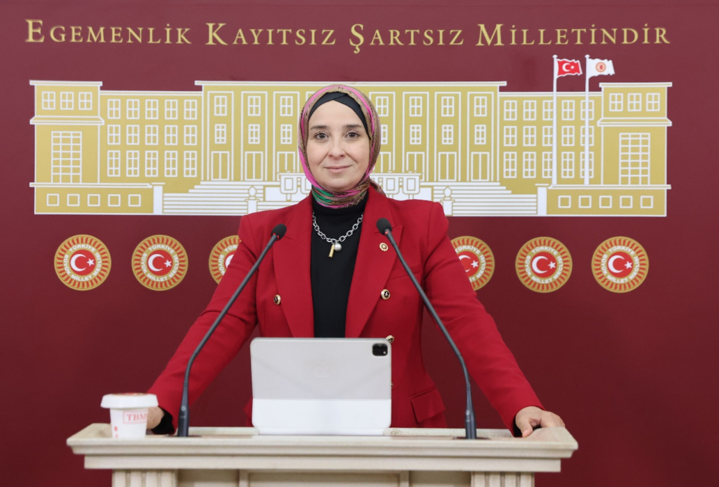 Elif Esen’den “İlk Öğretmenim Ailem” Uygulamasına İlişkin Soru Önergesi